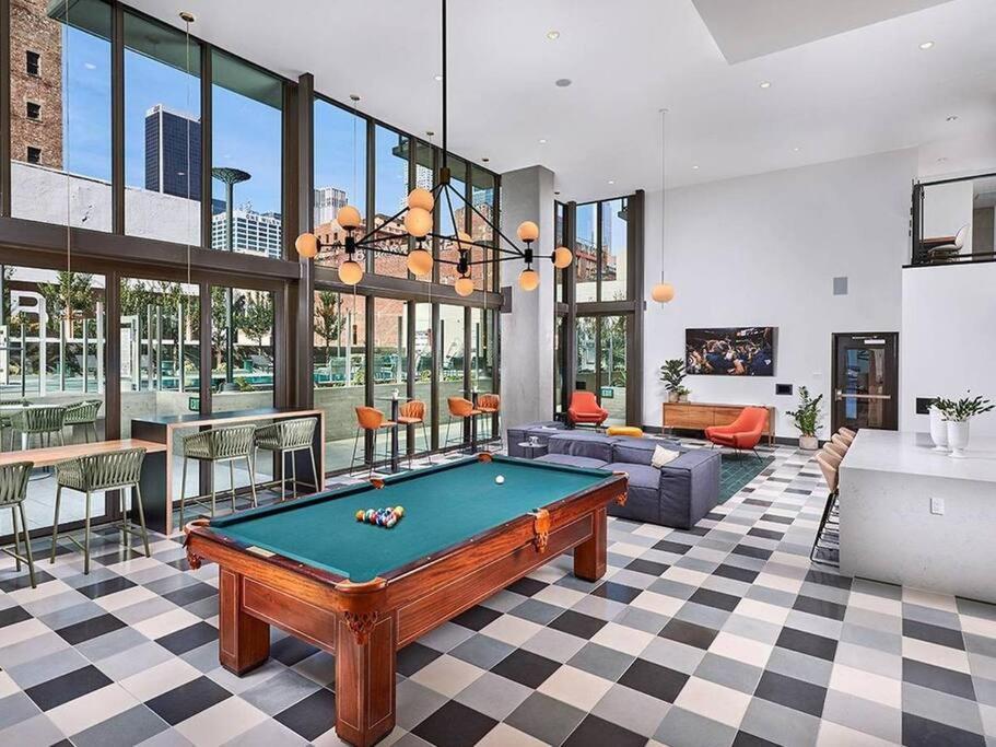 Top Floor High Rise 3 Bed Dtla Skyscraper Penthouse Los Angeles Zewnętrze zdjęcie